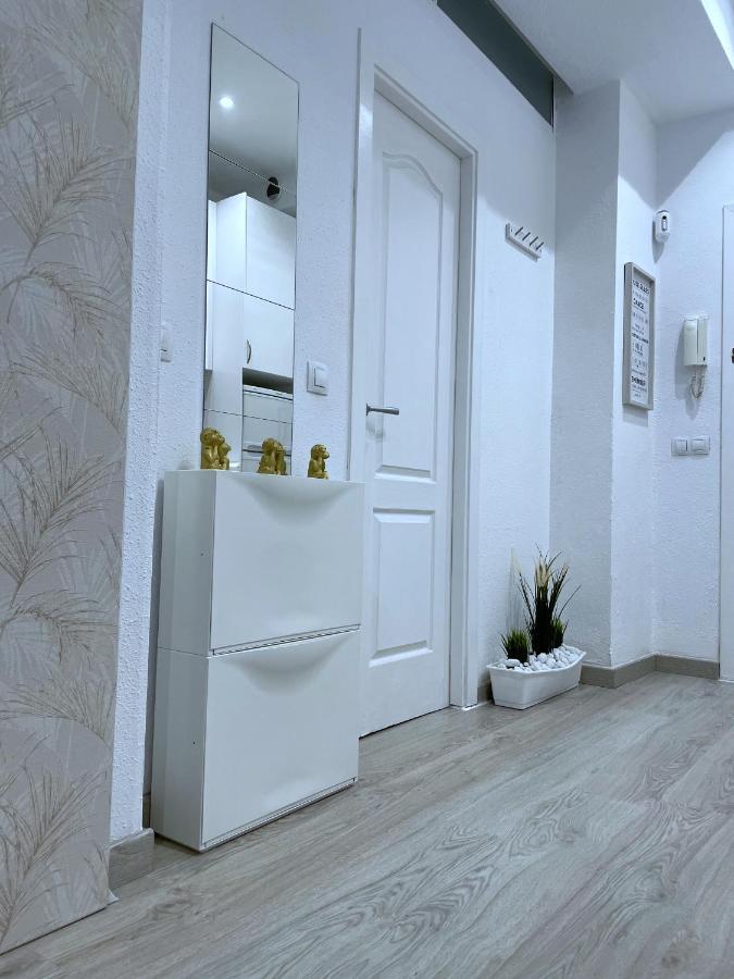 Ferienwohnung Precioso Apartamento Cerca De La Playa. Benalmádena Exterior foto
